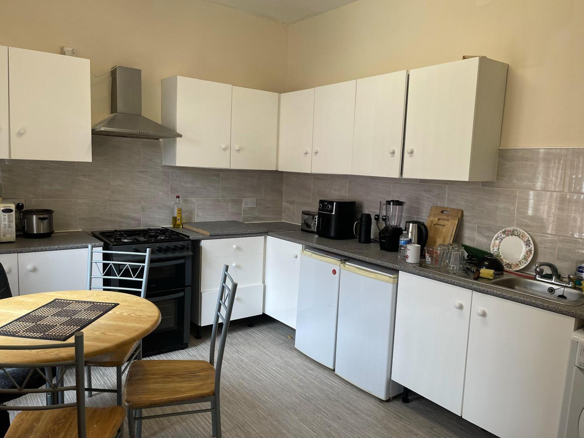 Stylish 1-Bed Apt - Sleeps 4 - Parking - Wifi マンチェスター エクステリア 写真