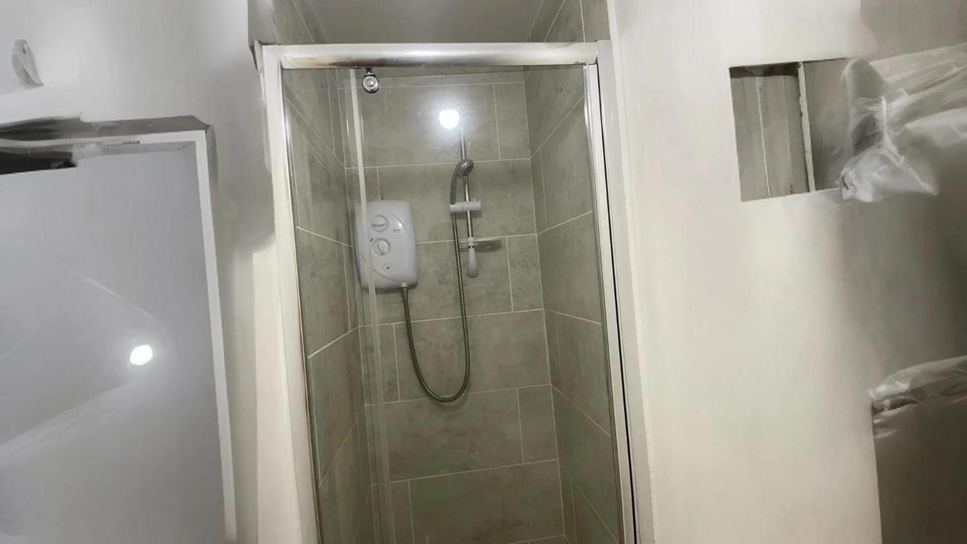 Stylish 1-Bed Apt - Sleeps 4 - Parking - Wifi マンチェスター エクステリア 写真